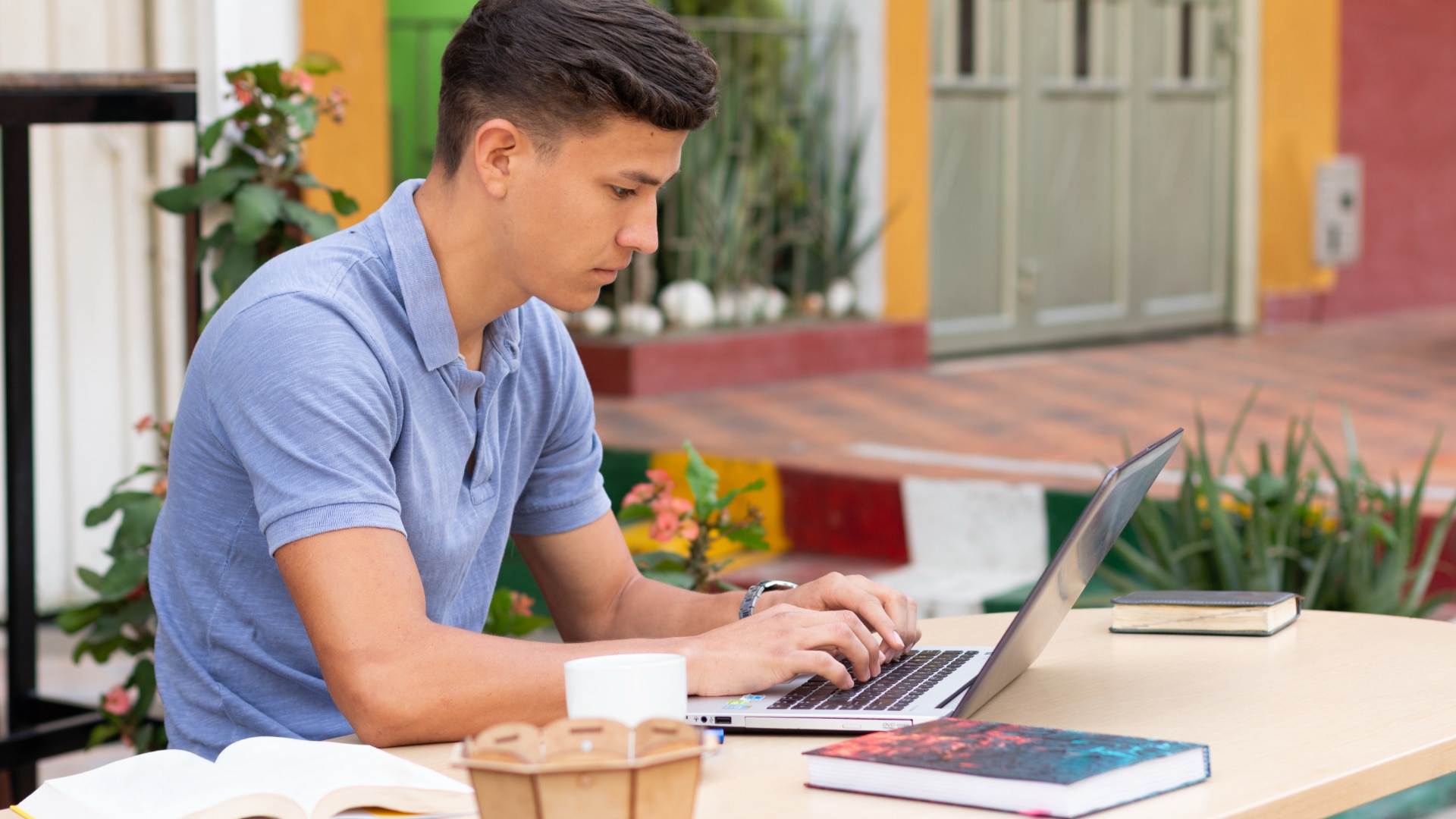 Representation in Online Courses: Mirrors, Windows, and Sliding Glass Doors