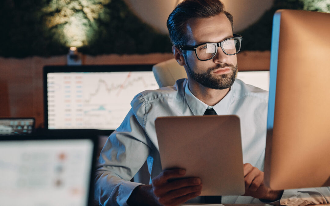 How to Align Online Curriculum Development with Labor Market Trends